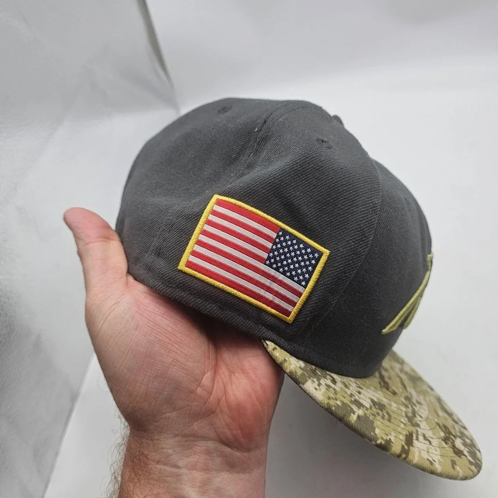 Carolina Panthers Hat Cap Fitted Mens 7 3/4 NFL Football 59FIFTY Camo New Era
